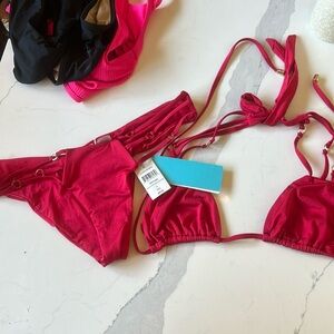 Beach, Bunny red set large bottoms and large top the bottom still have the tag